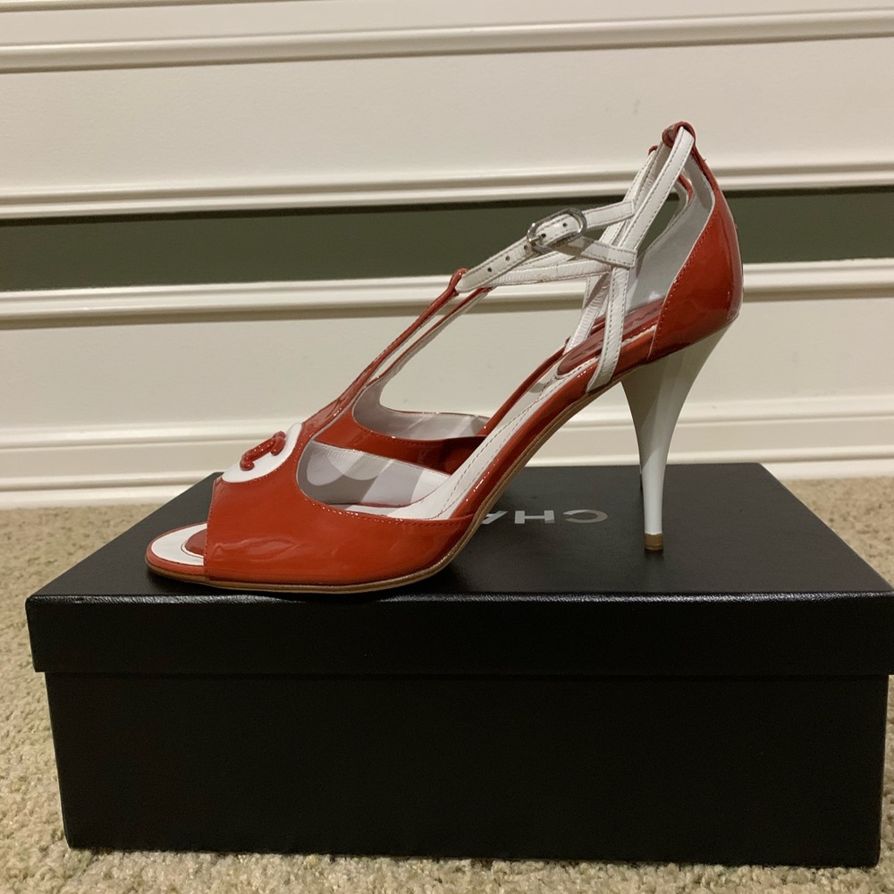 Chanel sandals - Picture 2 of 10